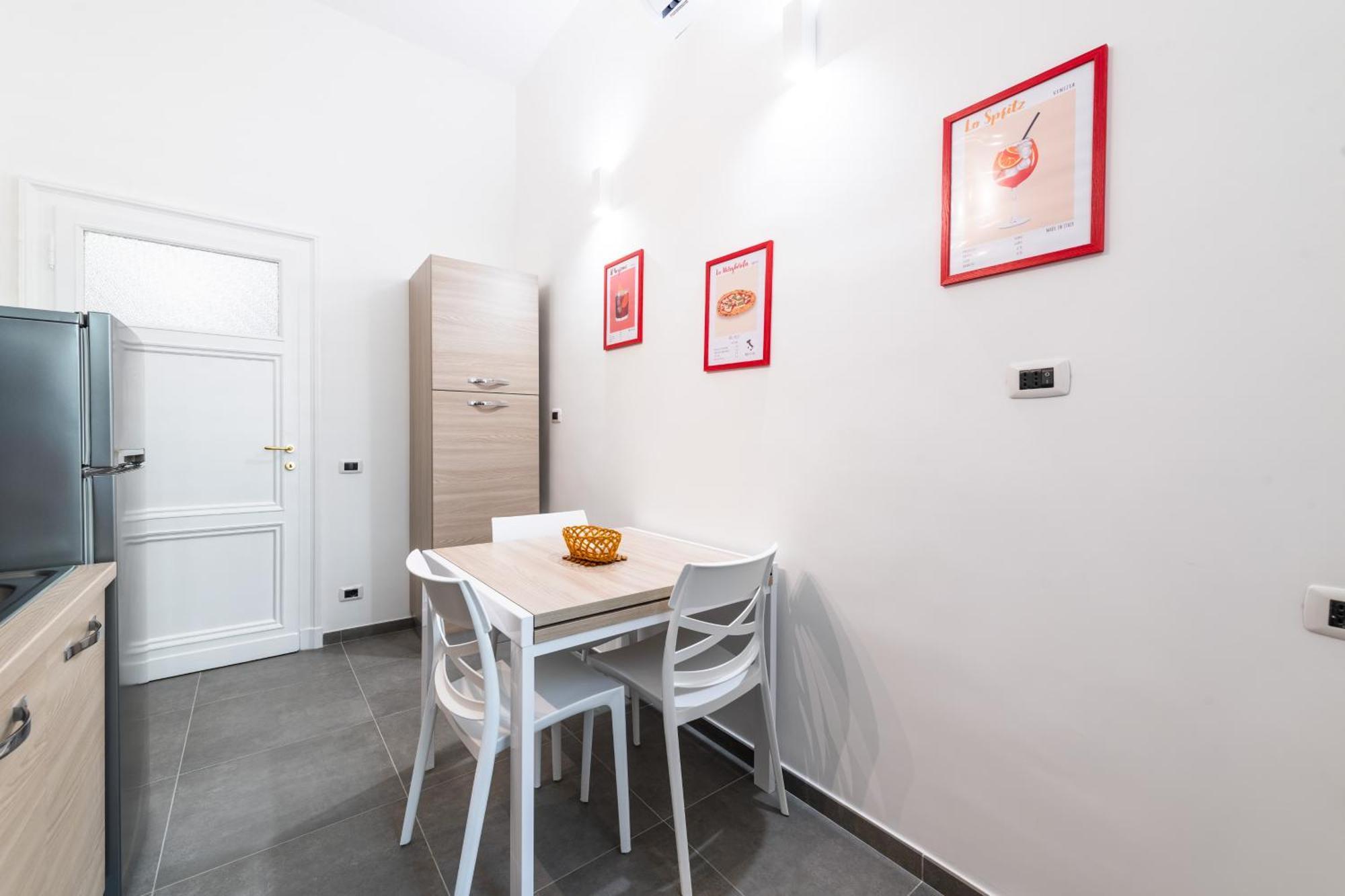 Eternal City Serenity House Roma Esterno foto